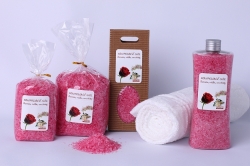 Koupelová sůl: Jasmín-růže-orchidej (dárková krabička)