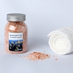 Koupelová sůl Himalájská minerální 650 g Dárková lahvička